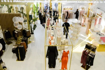TTER-in-store-Los-Angeles-420x280 How a Boutique Fashion Brand Scaled Its Global Supply Chain with RFID